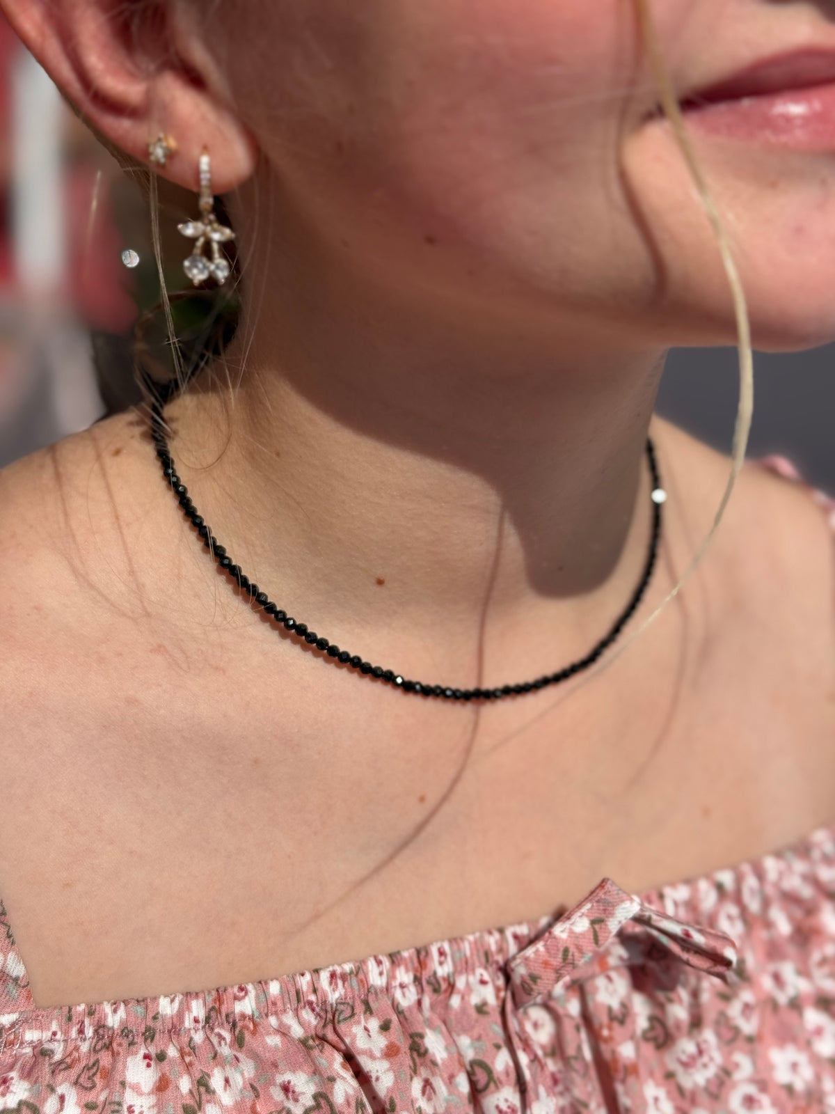Juodas cirkonių minimalistinis vėrinys ✔️