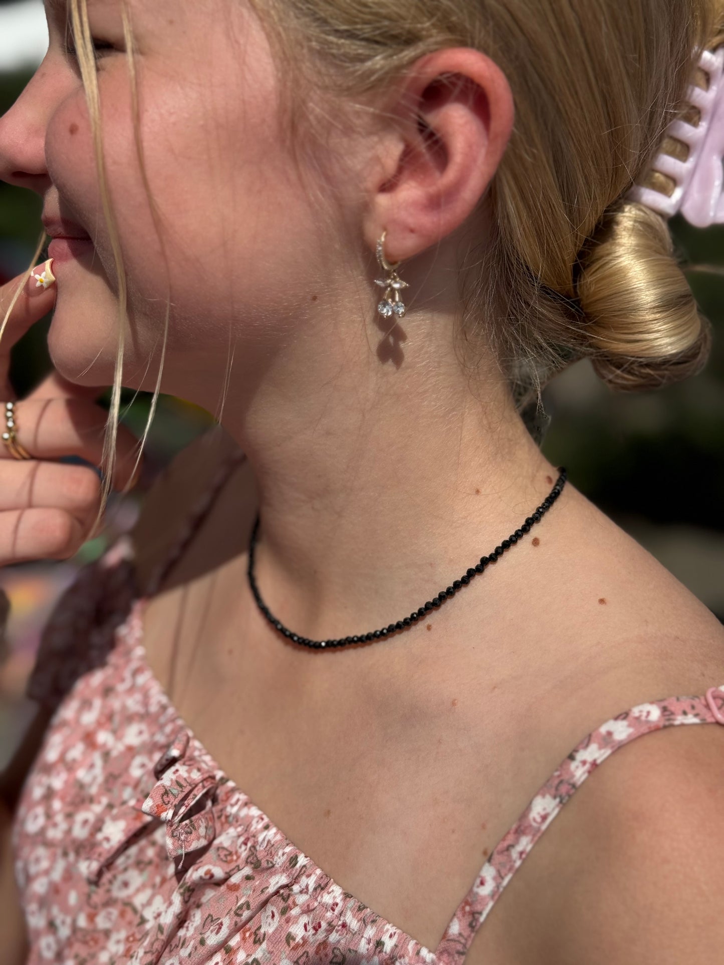 Juodas cirkonių minimalistinis vėrinys ✔️