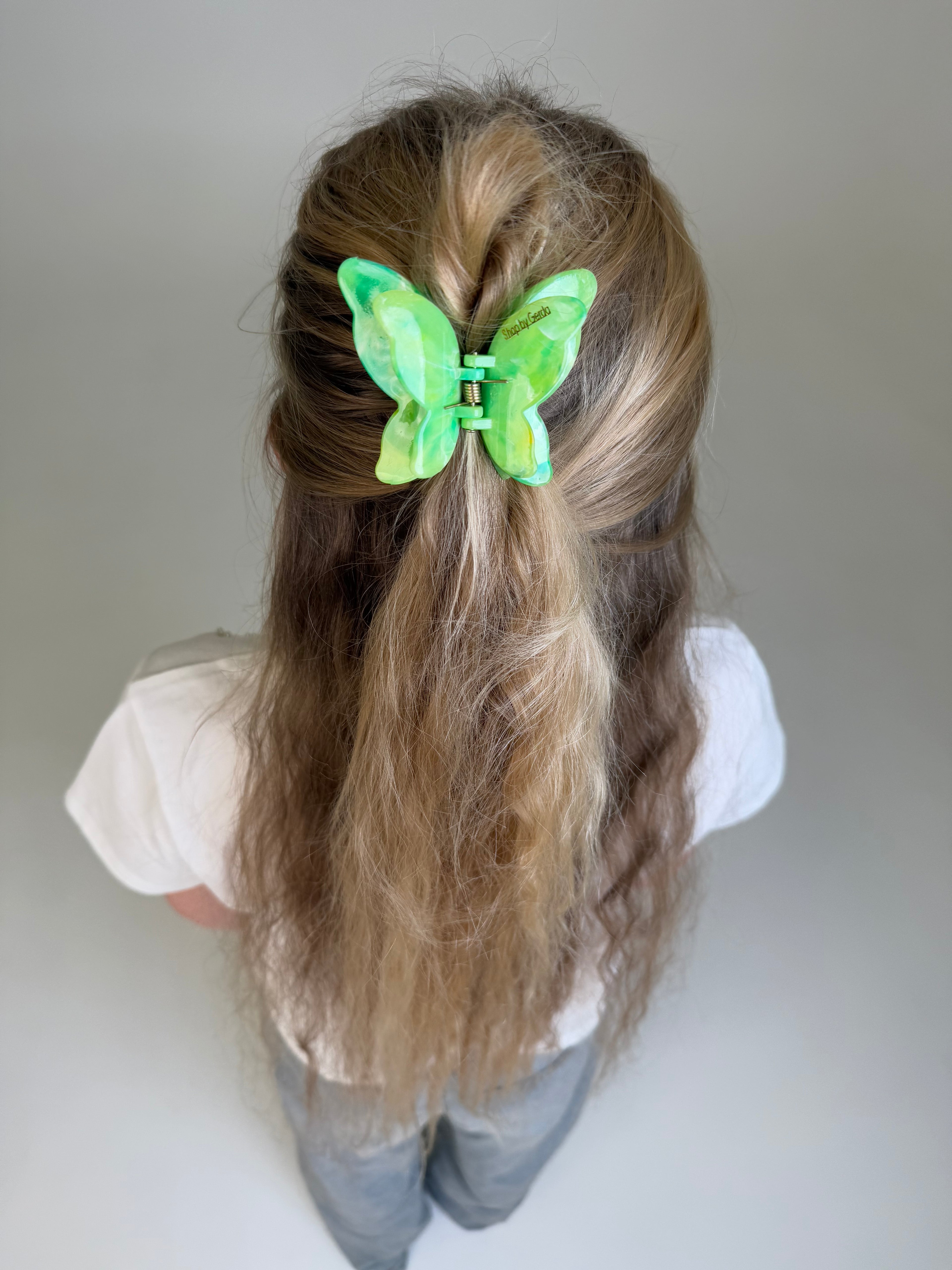 Salotinis drugelis kapkap