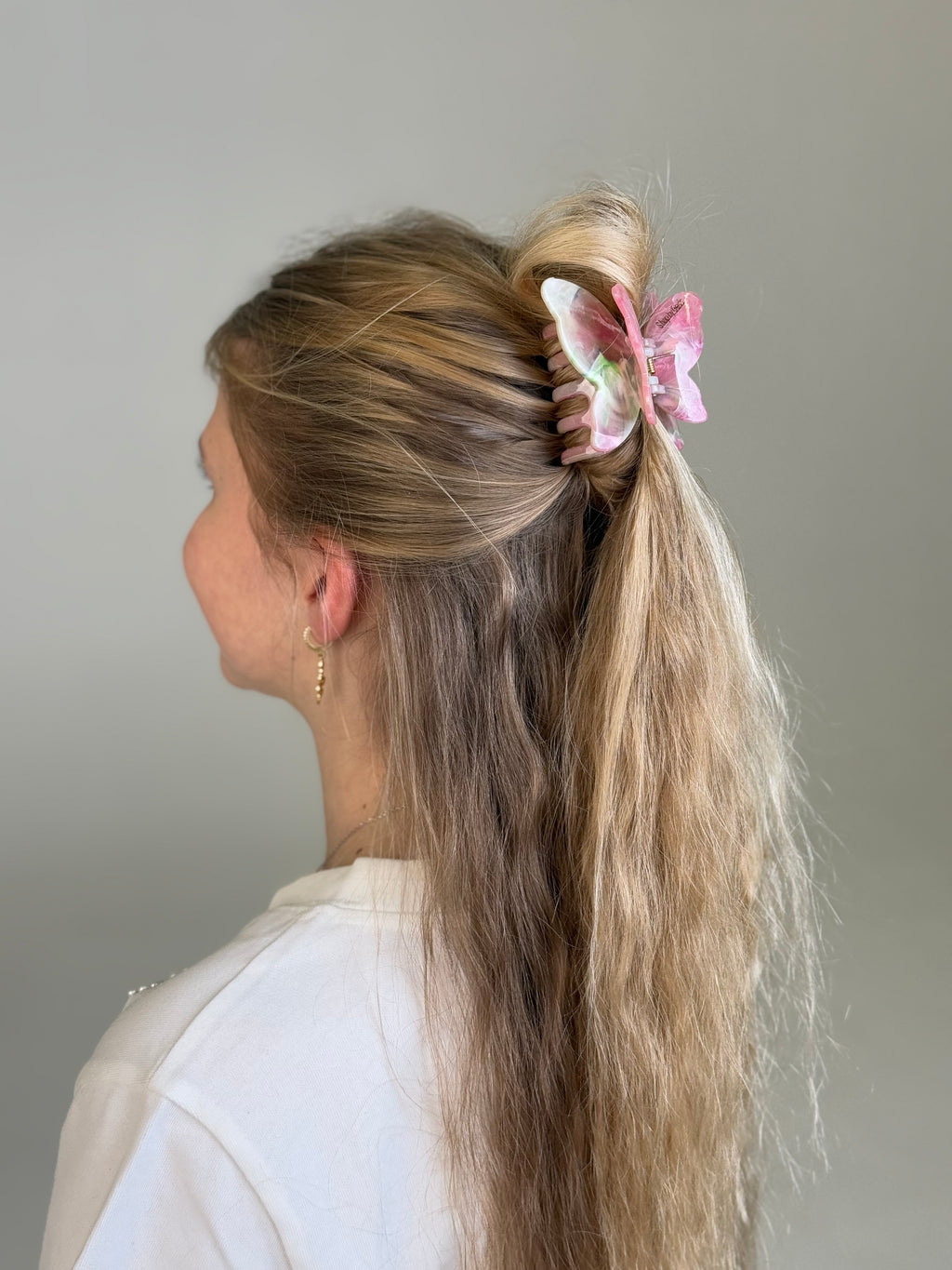 Rožinis drugelis kapkap