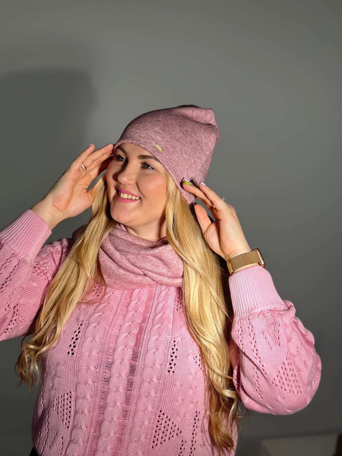 Merino vilnos rožinė dviguba kepurė