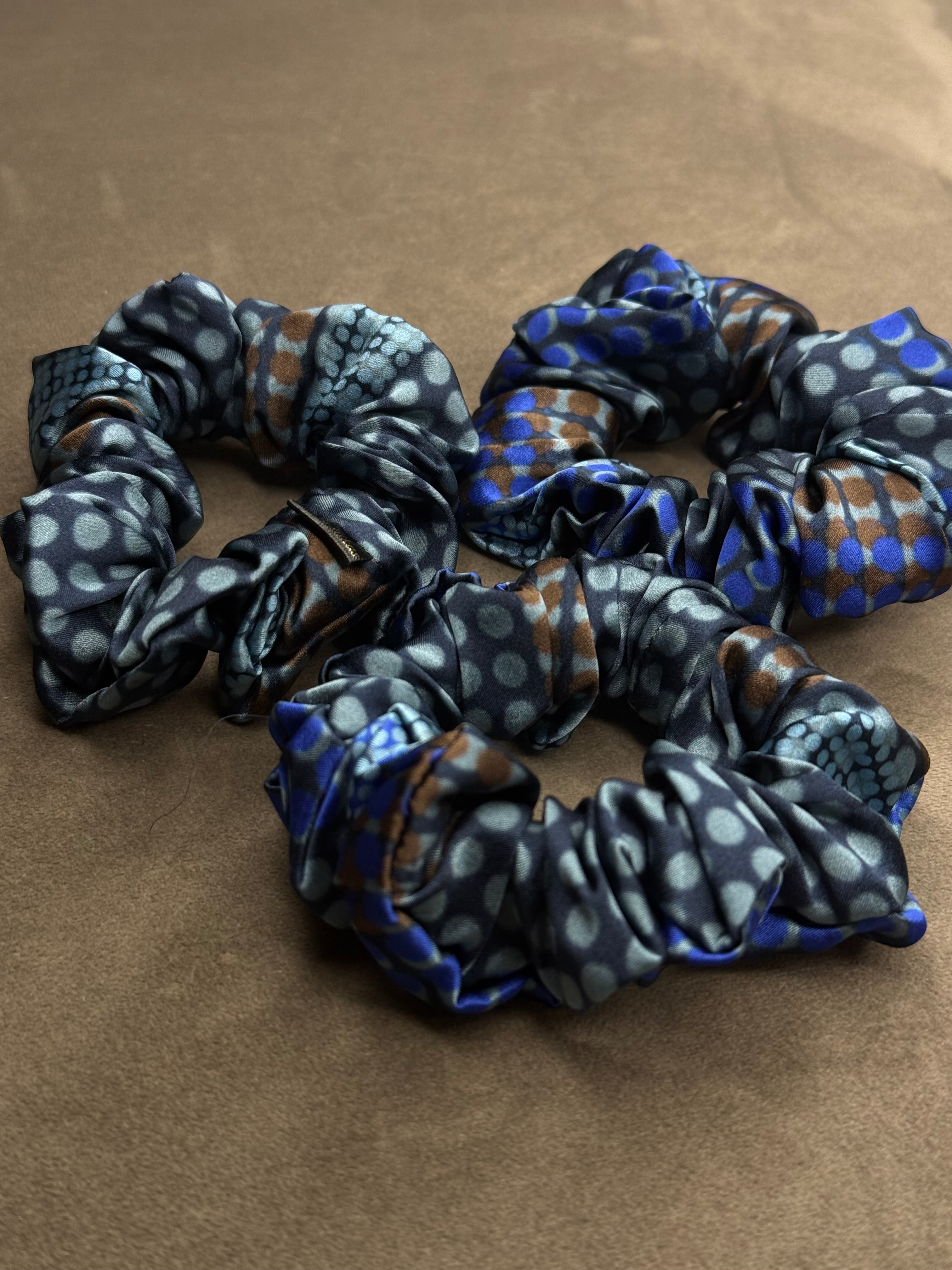 Pierre Cardin kolekcinio 100% natūralaus šilko gumelė |BLUE