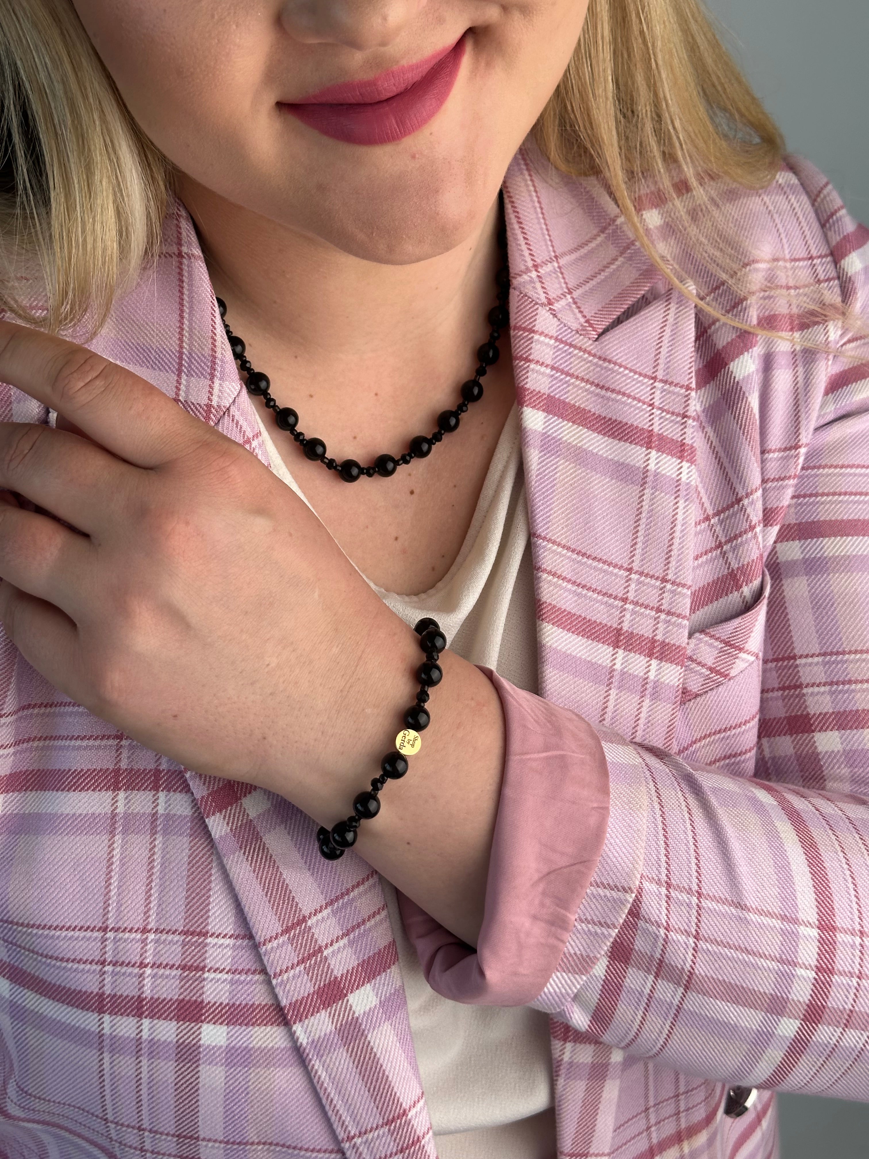 Classic black vėrinys