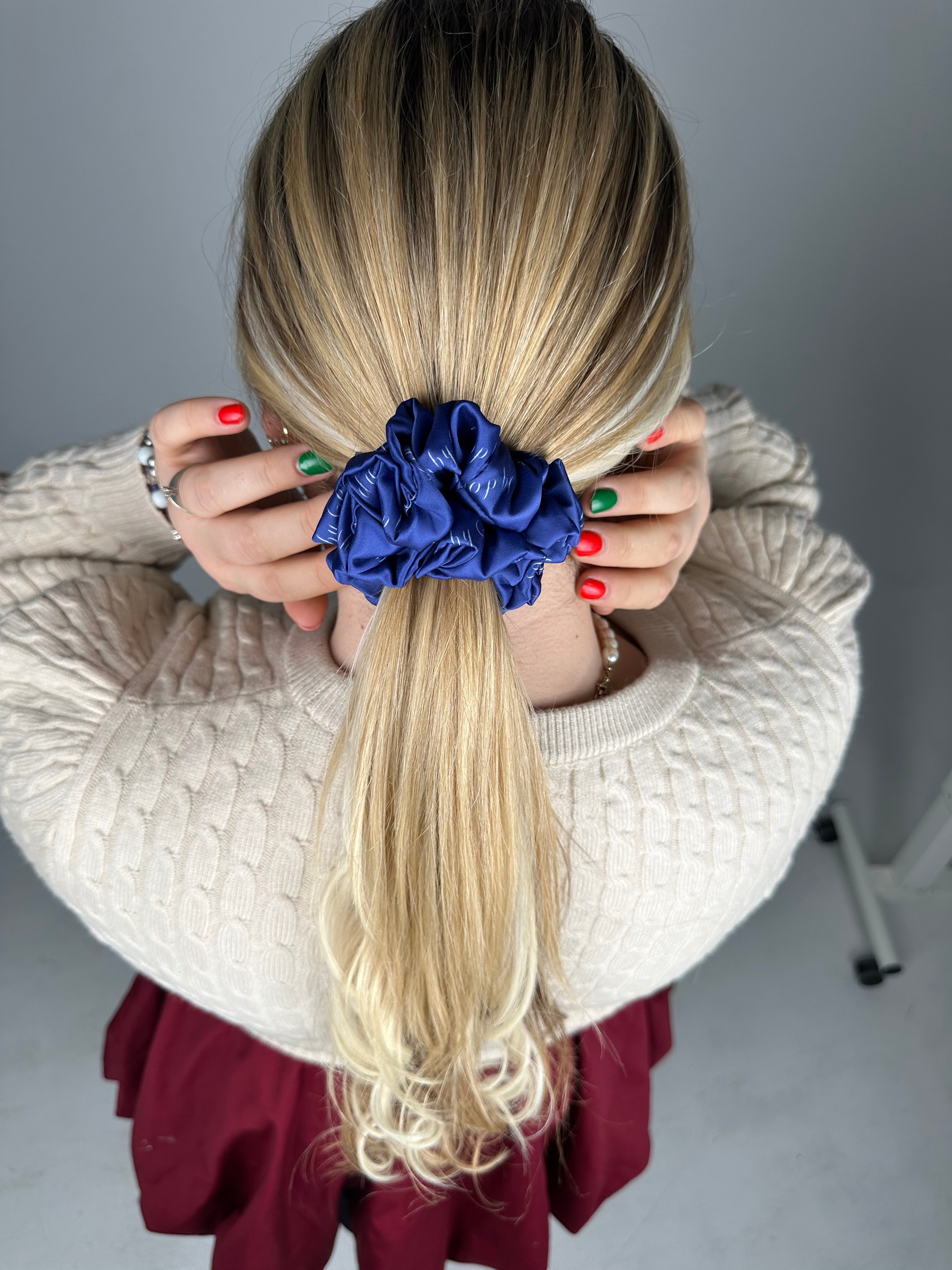 Tamsiai mėlyna gumelė Shop by Gerda | SBG dizainas