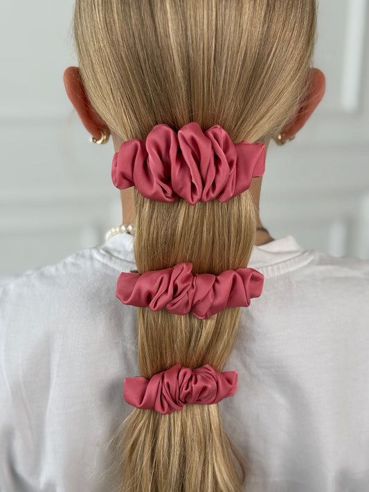 Koralo spalvos segtukas raukinukas