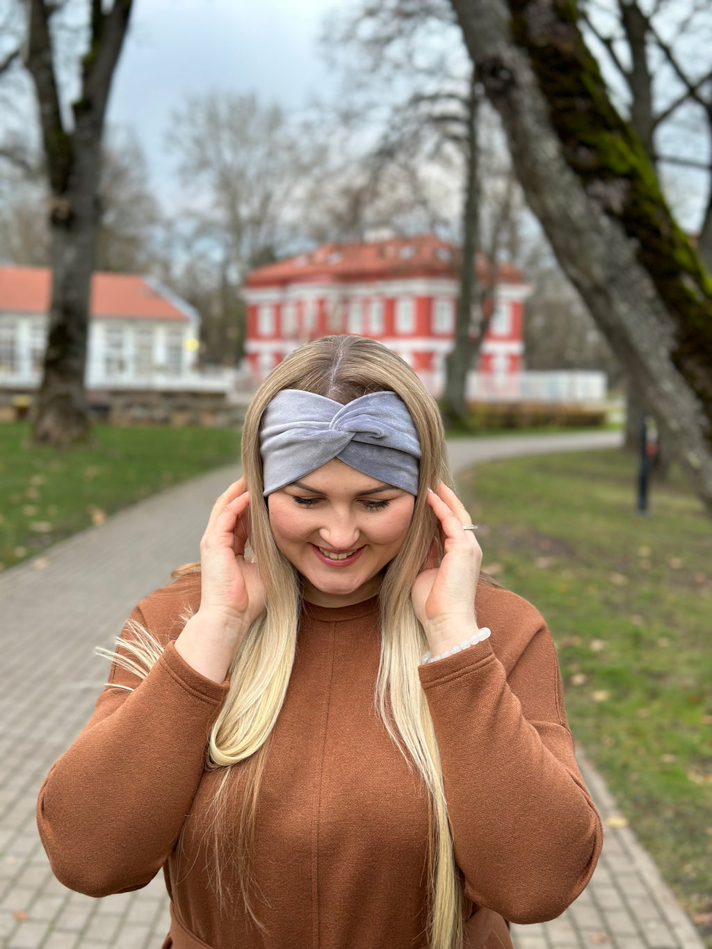 Pilka veliuro galvajuostė