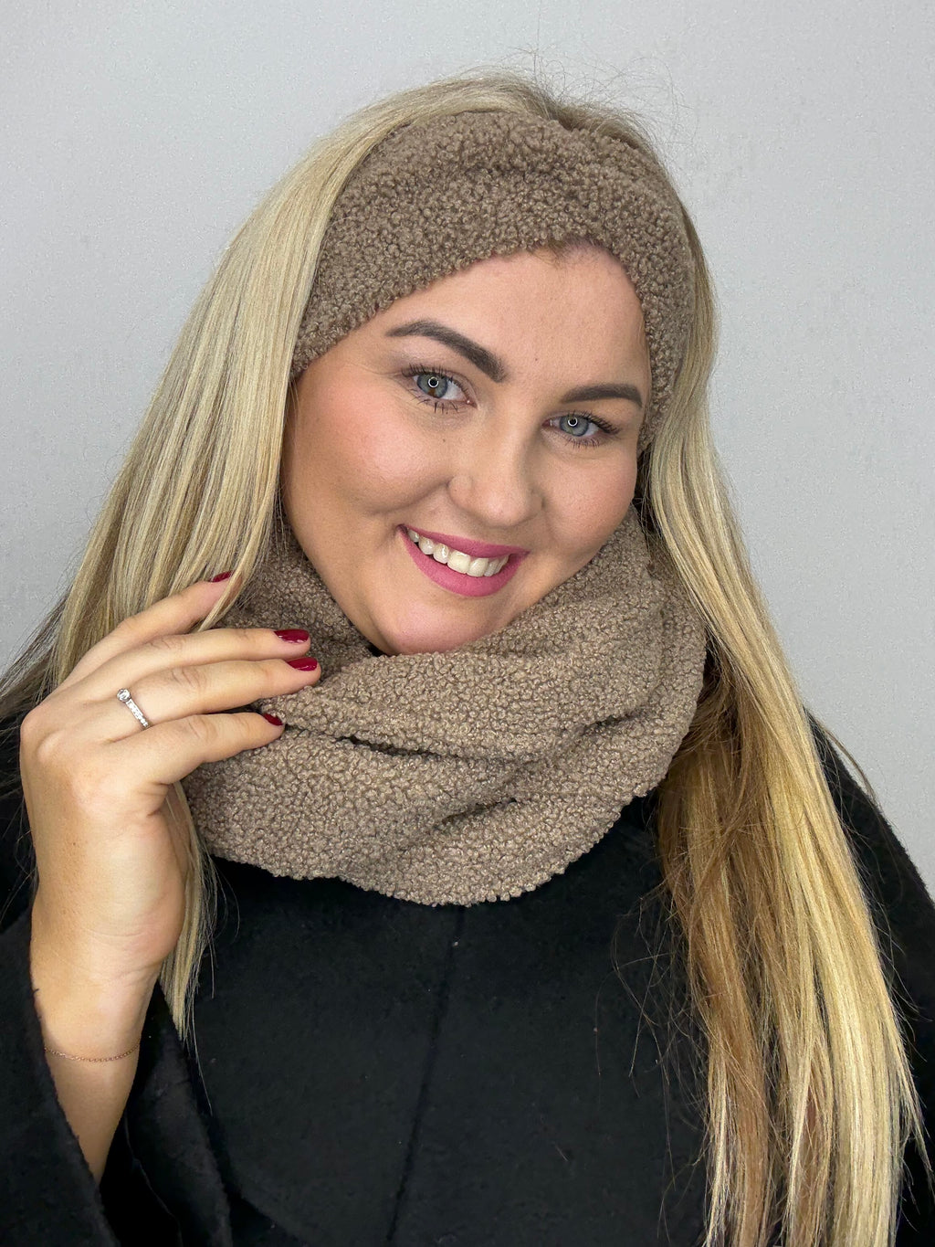 Latte Teddy 🧸 šalikas