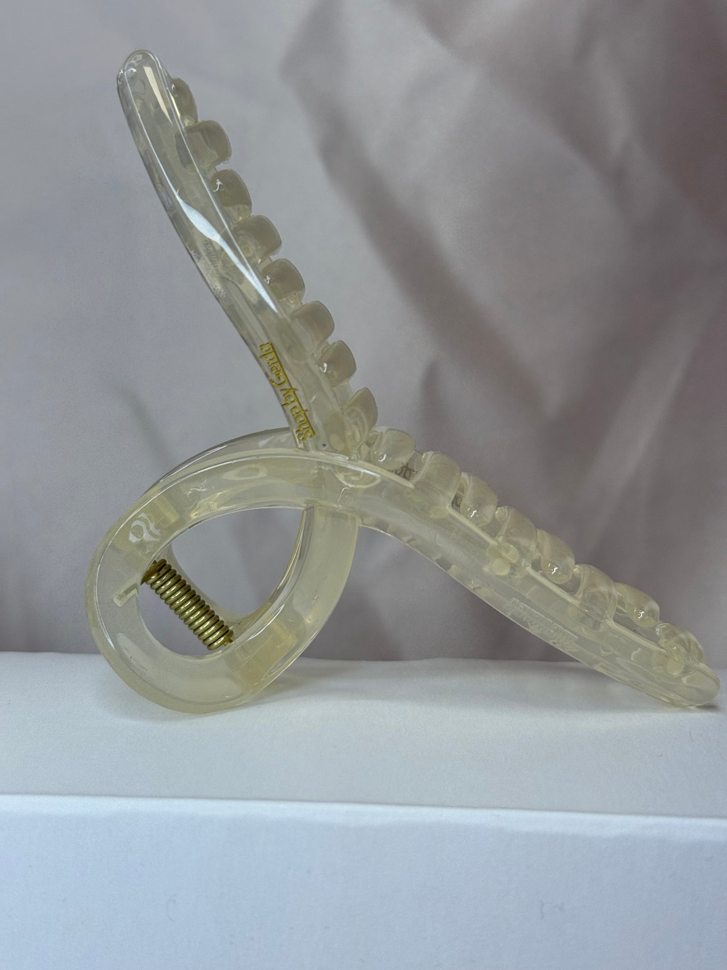 Skaidri nude kilpa 13cm