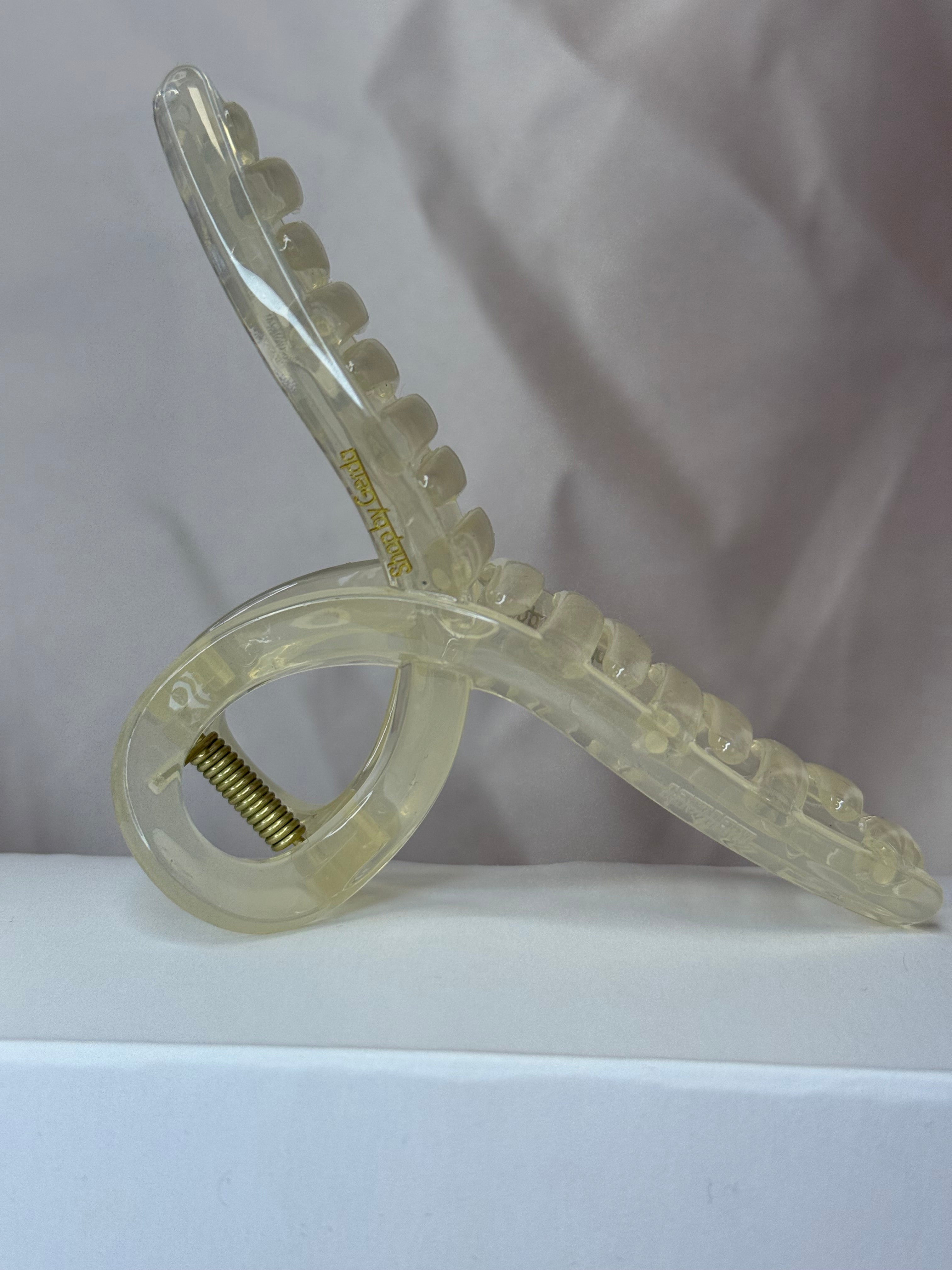 Skaidri nude kilpa 13cm