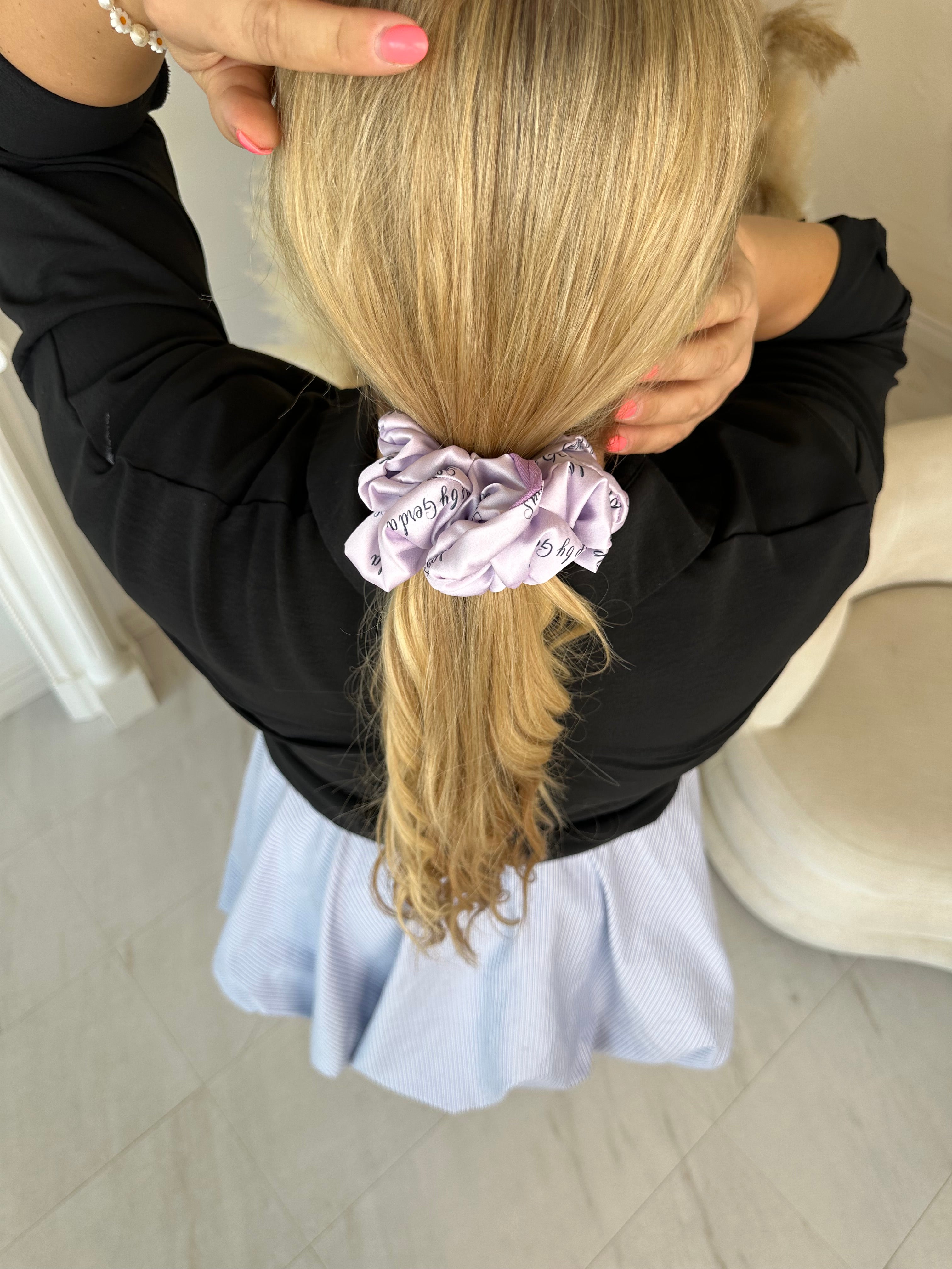 Alyvinė Shop by Gerda audinio gumelė su kišenėle! 💜