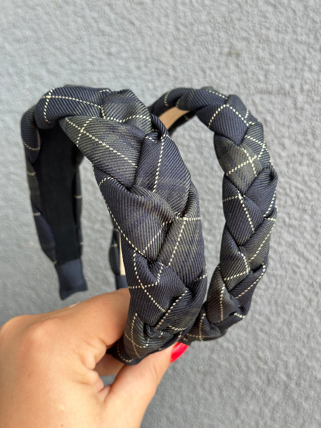 Tamsiai žalias languotas lankelis 💚