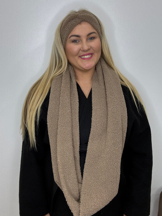 Latte Teddy 🧸 šalikas