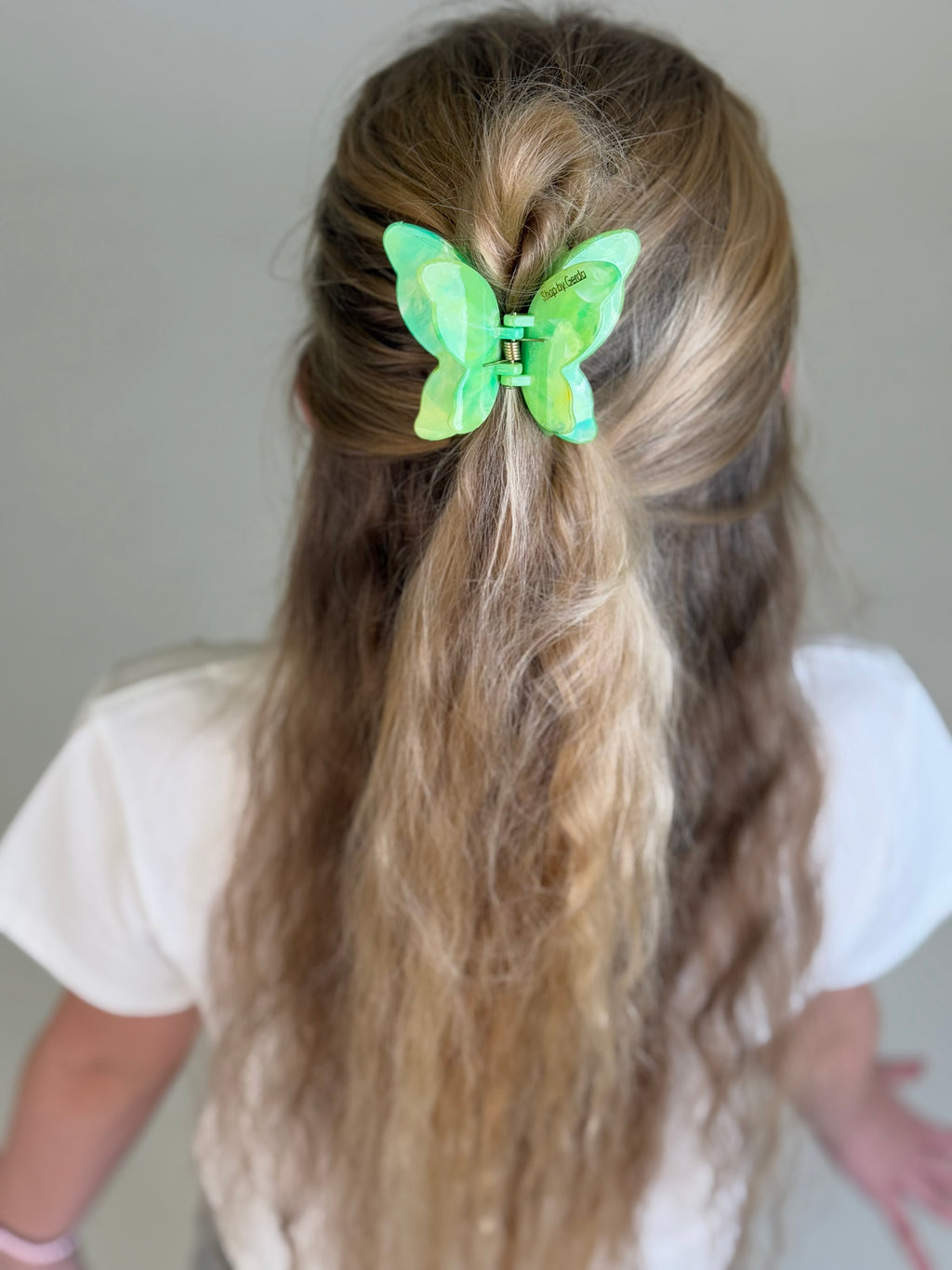 Salotinis drugelis kapkap