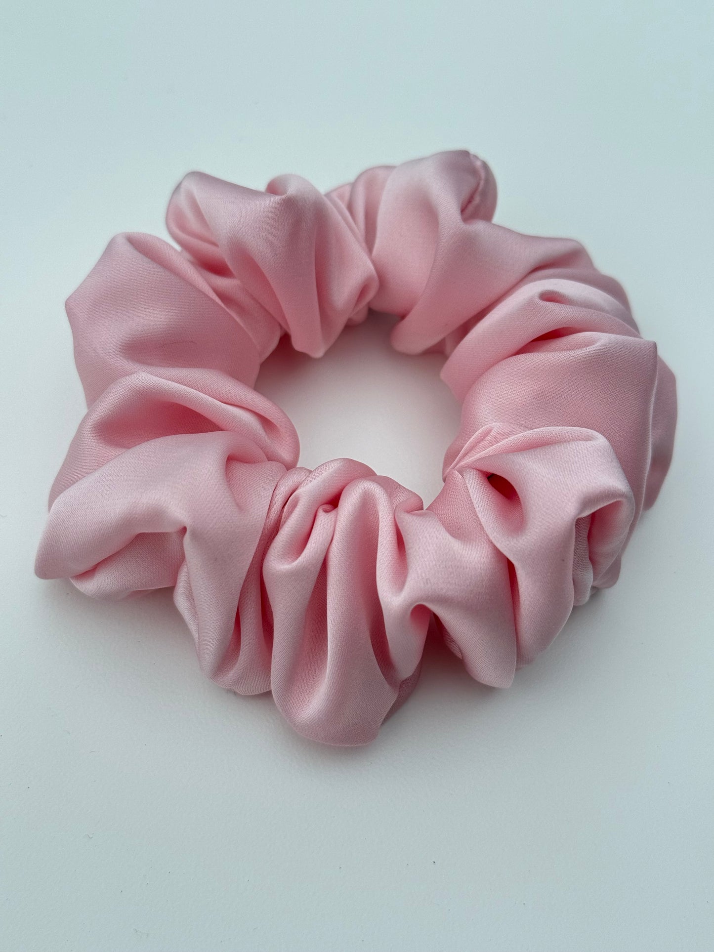 Armani “šilko” baby pink gumelė