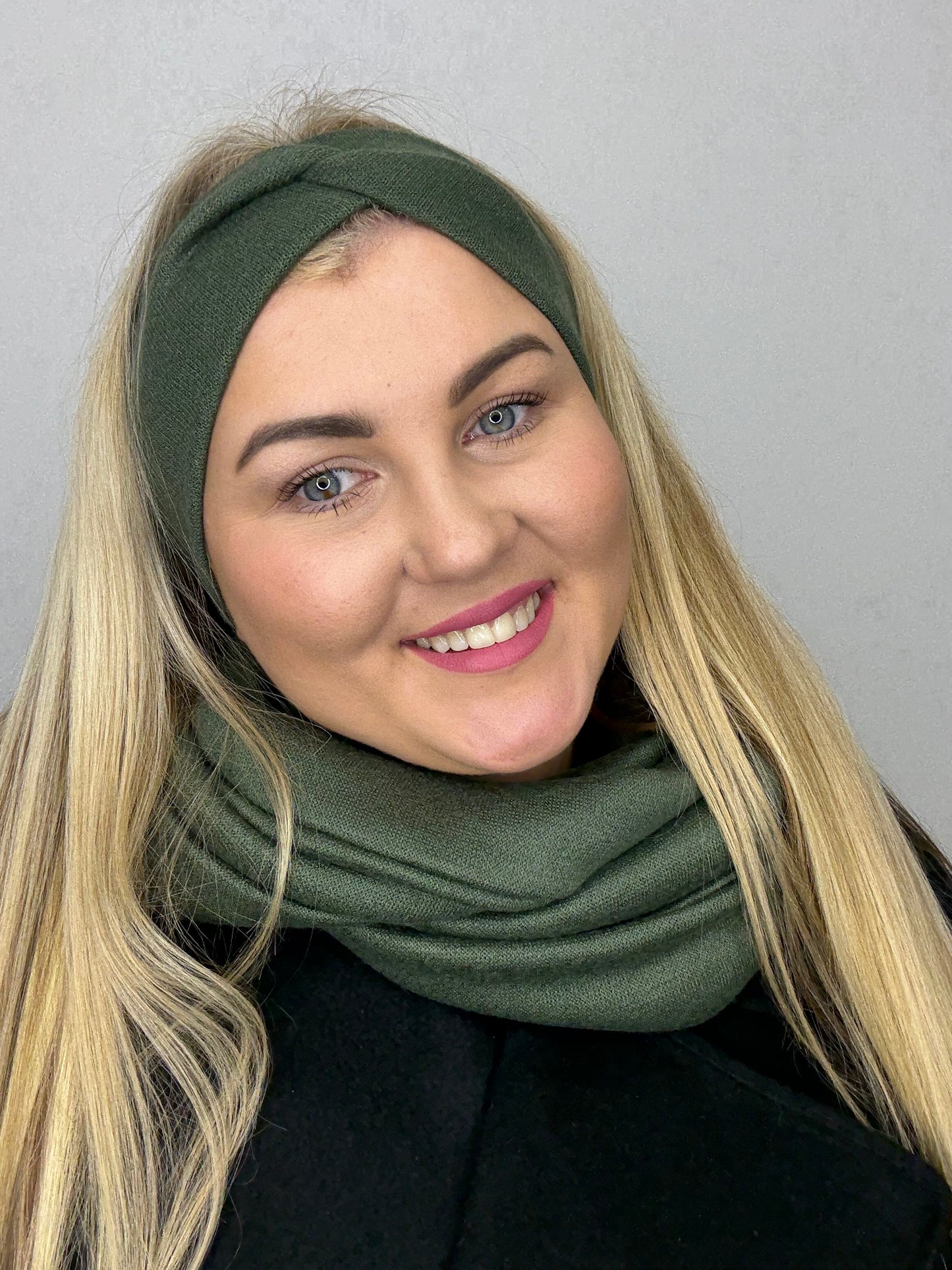 Merino vilnos chaki galvajuostė 💚