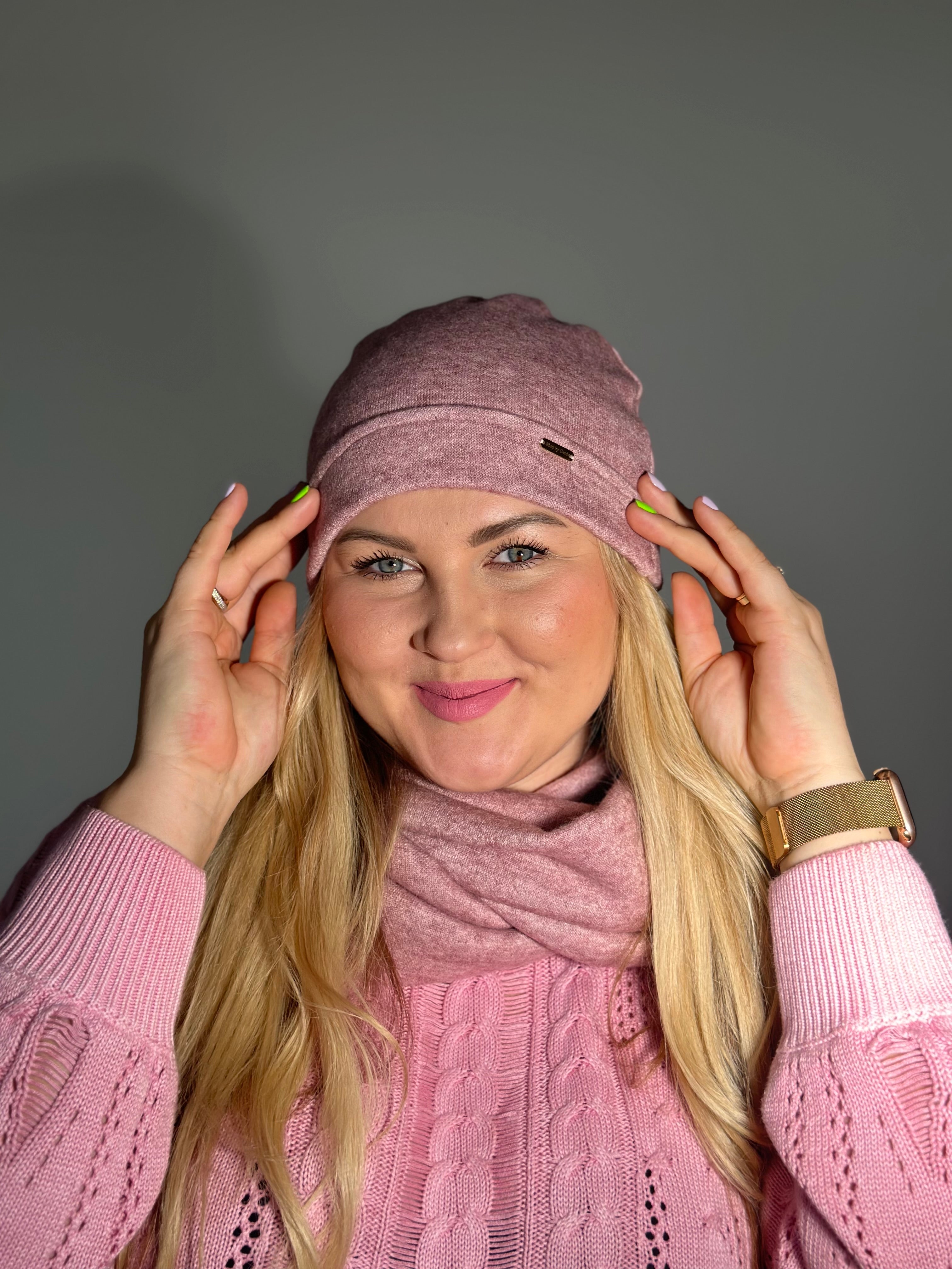 Merino vilnos rožinė vienguba kepurė