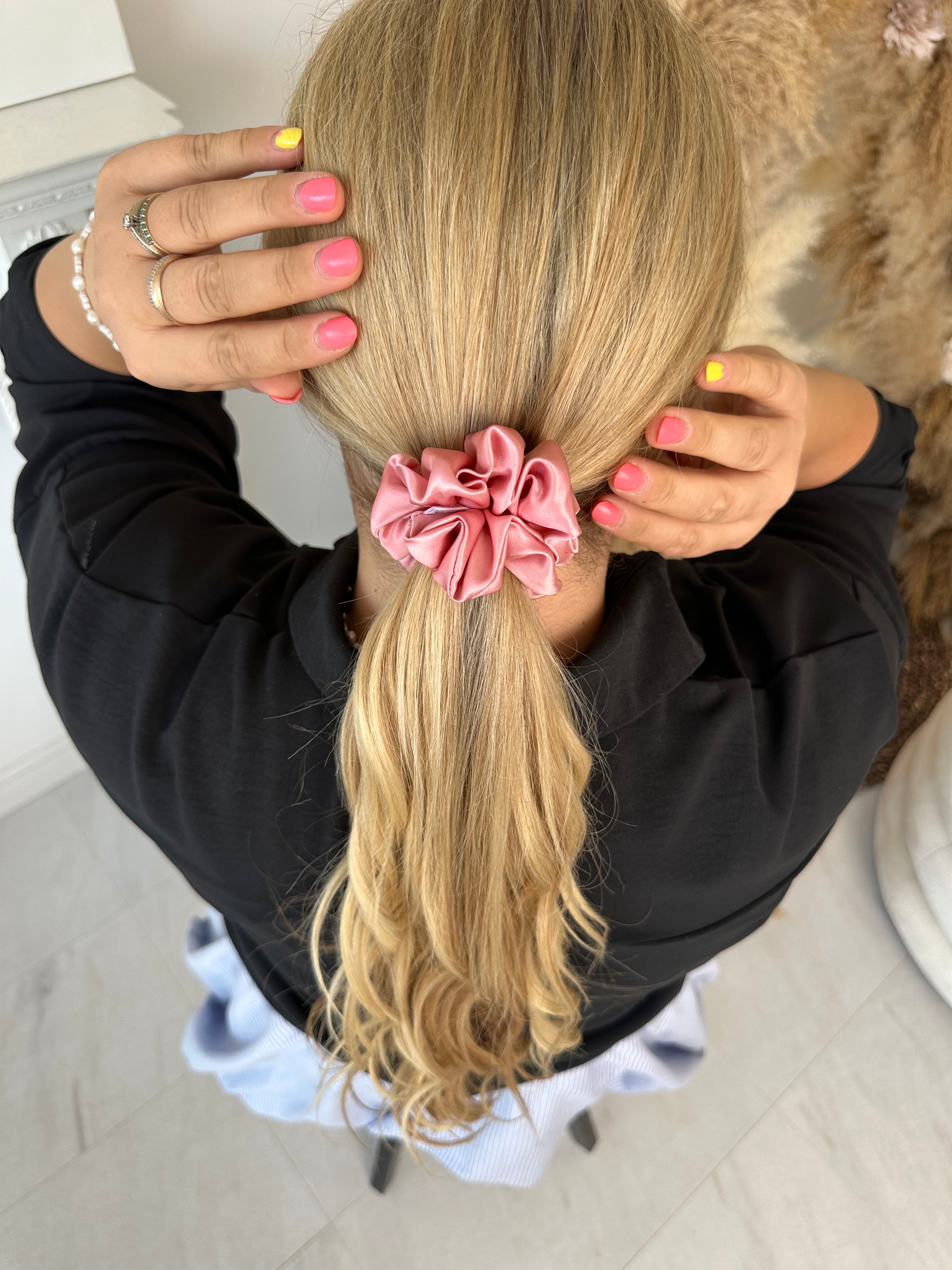 Rožinė 100% natūralaus Mulberry šilko gumelė 22 momų