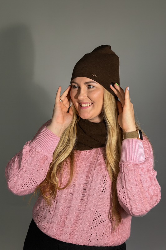 Merino vilnos šokoladinė dviguba kepurė