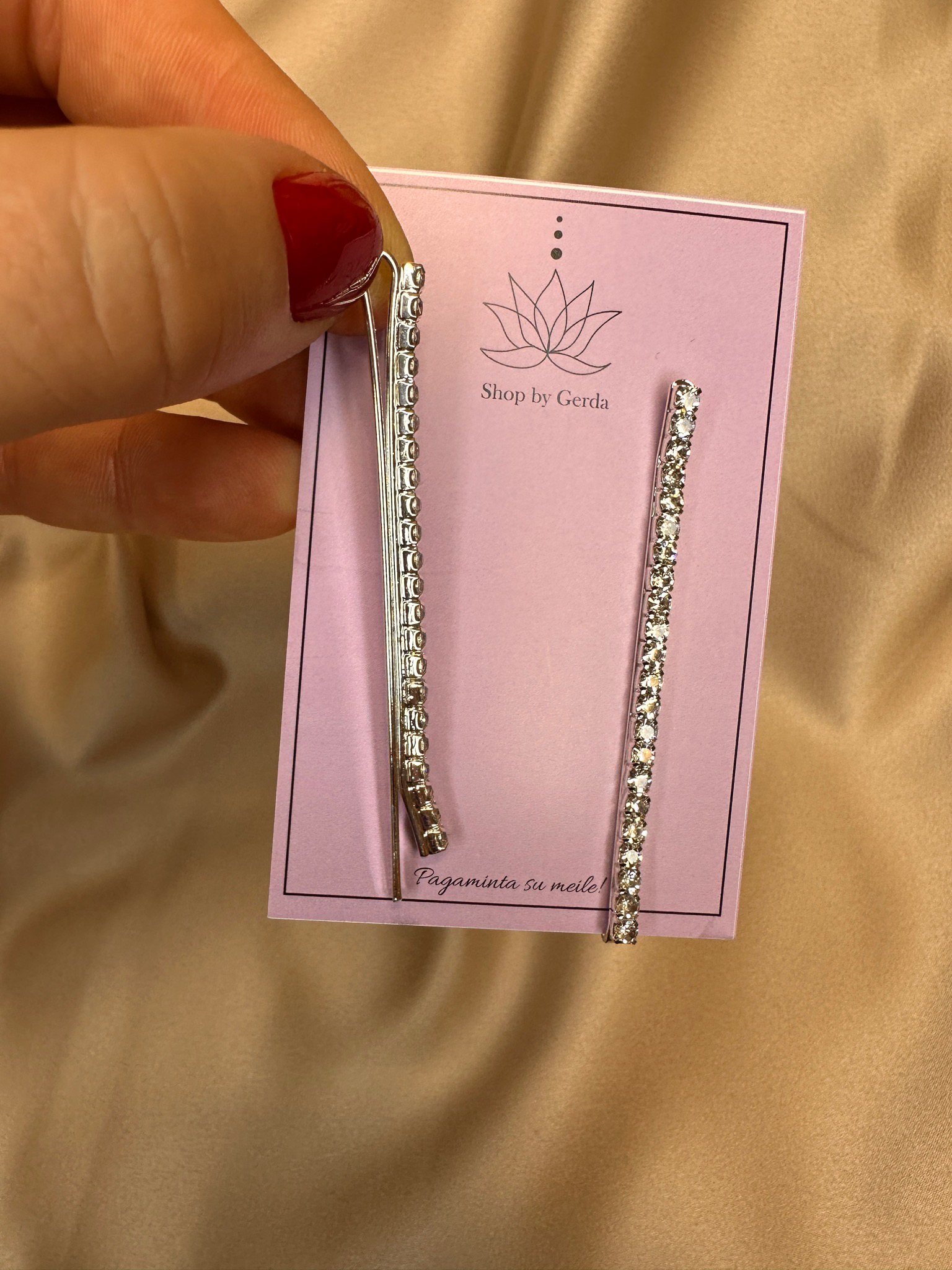 Šėrinti “špilkutė”